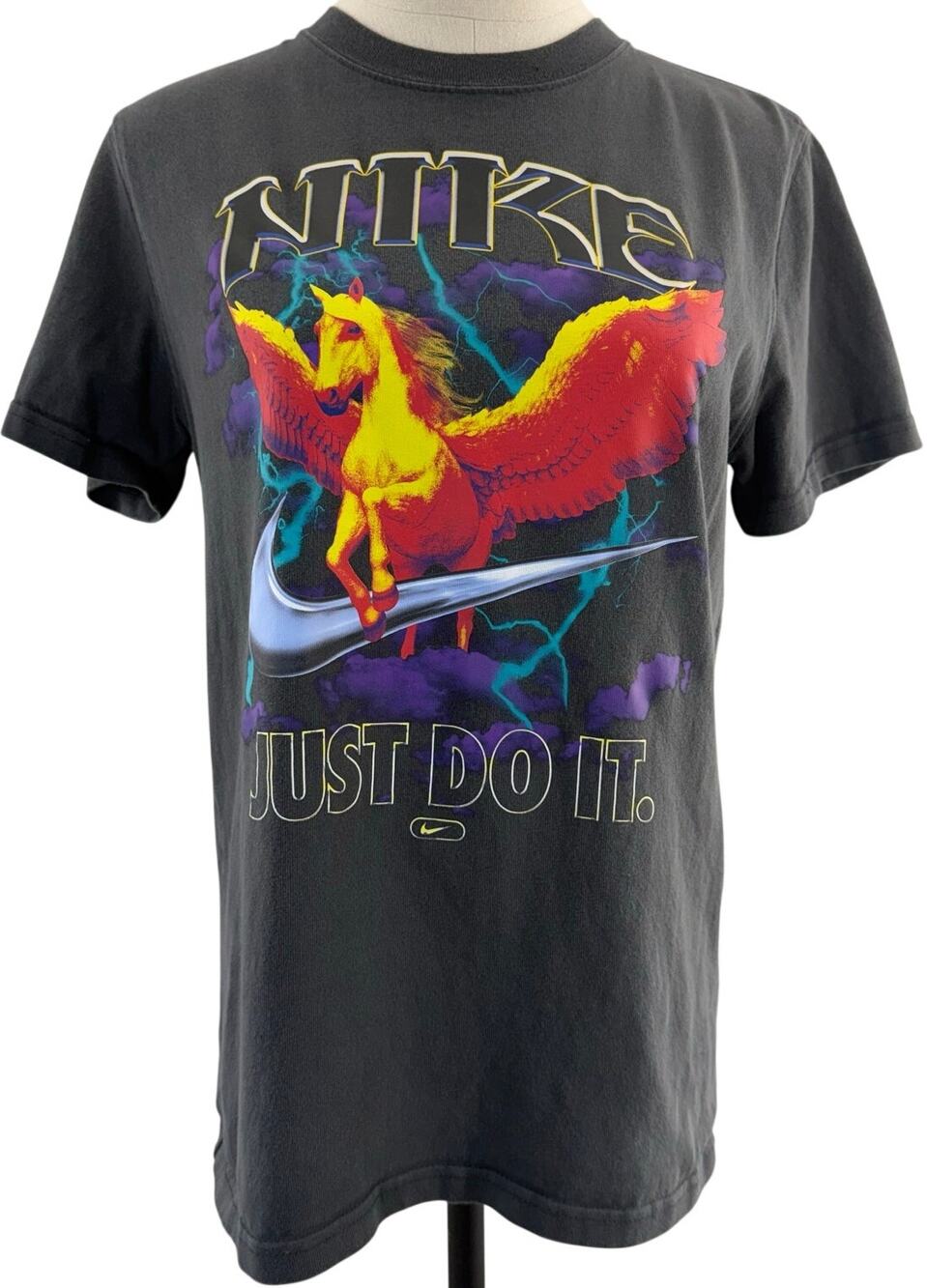 Nike Kids Large Pegasus Graphic T-Shirt Loose Fit Tee